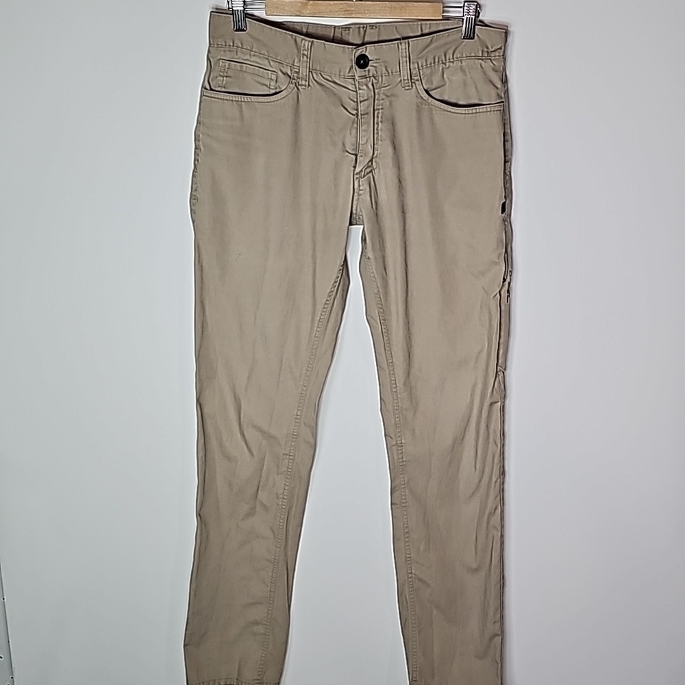 Oakley 32x34 tan slim straight pants